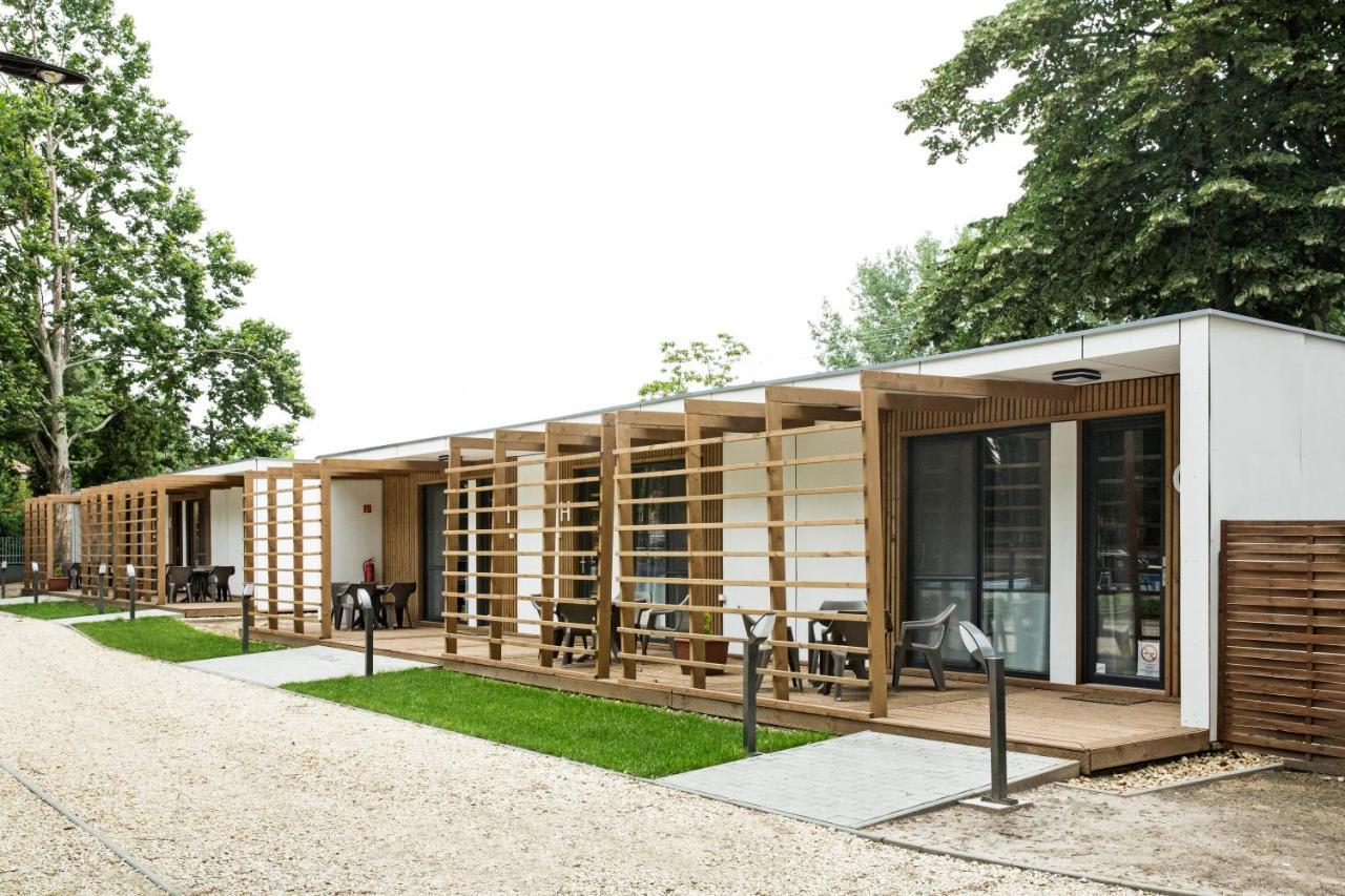 Barack Thermal & Natura Apartments Tiszakecske Luaran gambar